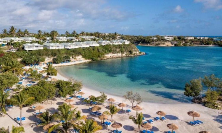 The Verandah Resort & Spa Menyambut Para Tamu di Pantai Timur Antigua